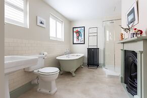 Baxendale Street by Onefinestay