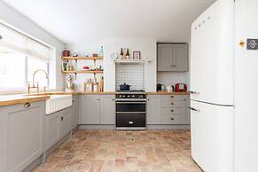 Baxendale Street by Onefinestay