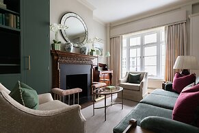 Burton Mews by Onefinestay