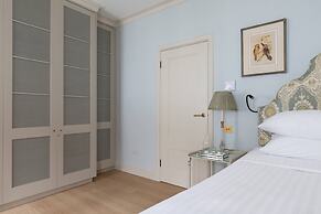 Burton Mews by Onefinestay