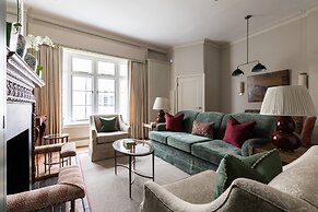 Burton Mews by Onefinestay