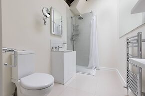 Codrington Mews III by Onefinestay