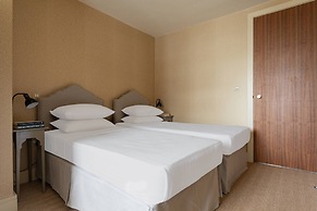 Arundel Gardens by Onefinestay