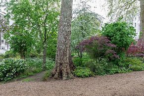 Arundel Gardens by Onefinestay