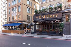 Eardley Crescent III by Onefinestay