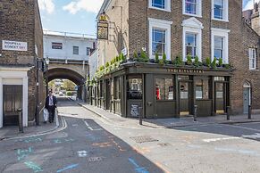 Gladstone Street by Onefinestay