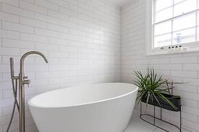 Gladstone Street by Onefinestay