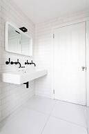 Gladstone Street by Onefinestay