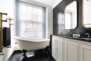 Fitzjames-avenue IV by Onefinestay