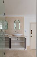 Fitzjames-avenue IV by Onefinestay