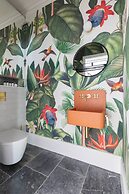 Crondace Road by Onefinestay