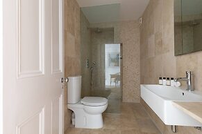 Ifield Road X by Onefinestay