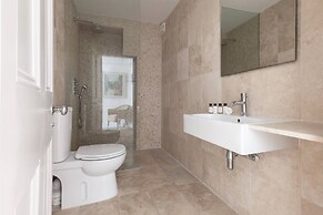 Ifield Road X by Onefinestay