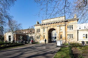 Ifield Road X by Onefinestay