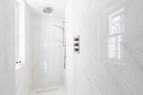 Elvaston Place III by Onefinestay