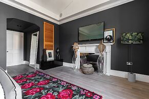 Hans Road II by Onefinestay