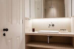 Kildare Gardens by Onefinestay