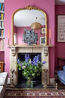 Keystone Crescent by Onefinestay