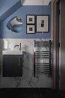 New Kent Road by Onefinestay