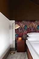 New Kent Road by Onefinestay