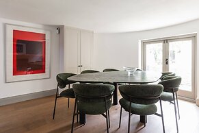 New Kent Road by Onefinestay