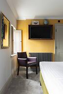 New Kent Road by Onefinestay