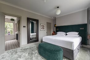 New Kent Road by Onefinestay