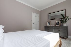 Maida Avenue II by Onefinestay