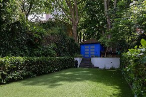 Maida Avenue II by Onefinestay