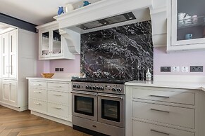 Maida Avenue II by Onefinestay