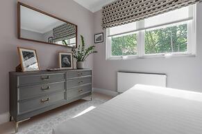 Maida Avenue II by Onefinestay