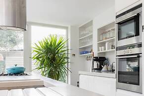 Masbro Road II by Onefinestay