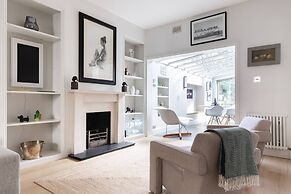 Masbro Road II by Onefinestay