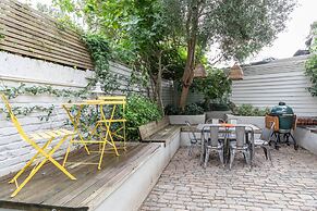 Masbro Road II by Onefinestay