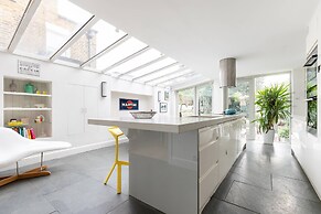 Masbro Road II by Onefinestay