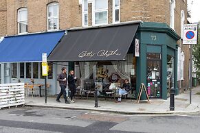 Masbro Road II by Onefinestay