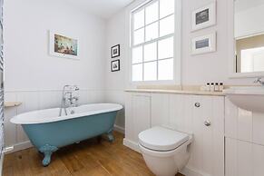 Linhope Street by Onefinestay