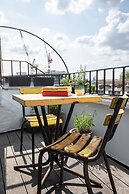 Lyme Terrace by Onefinestay