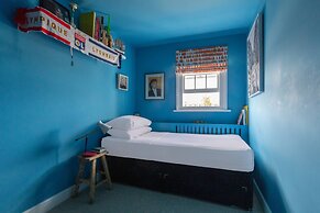 Lyme Terrace by Onefinestay