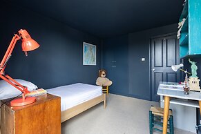 Lyme Terrace by Onefinestay