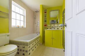 Lyme Terrace by Onefinestay