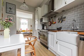 Lyme Terrace by Onefinestay