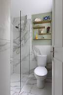 Lyme Terrace by Onefinestay