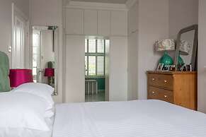 Lyme Terrace by Onefinestay