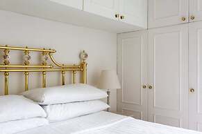 Odhams Walk by Onefinestay