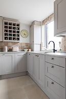 Odhams Walk by Onefinestay