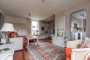 Odhams Walk by Onefinestay