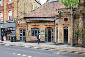 Magdalen Road by Onefinestay