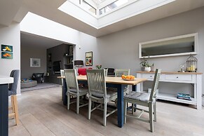 Magdalen Road by Onefinestay