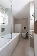 Priory Road III by Onefinestay